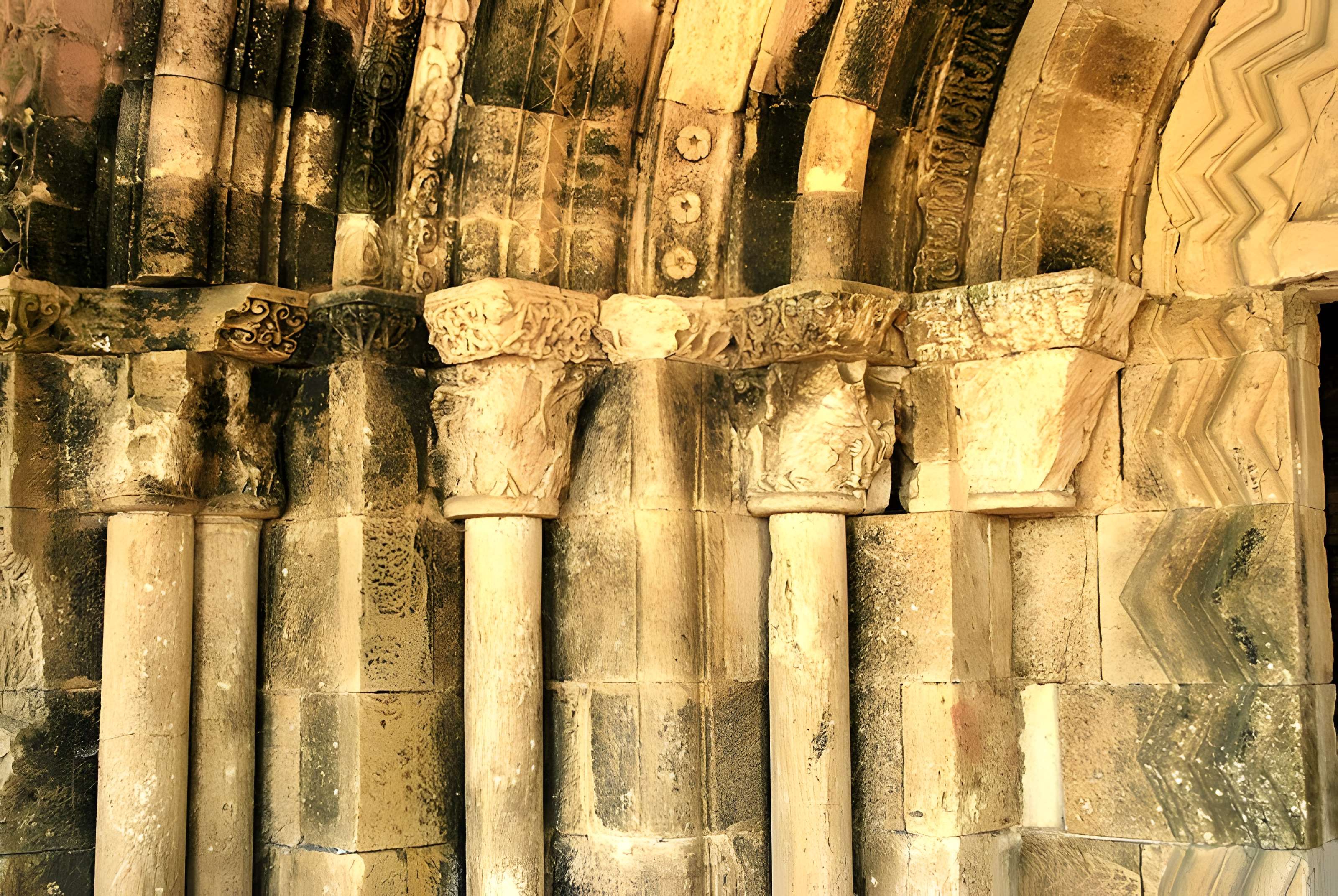 Église Saint-Martin de Lugasson