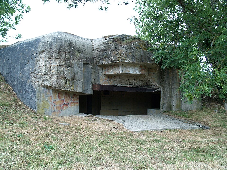 Batterie d’artillerie côtière