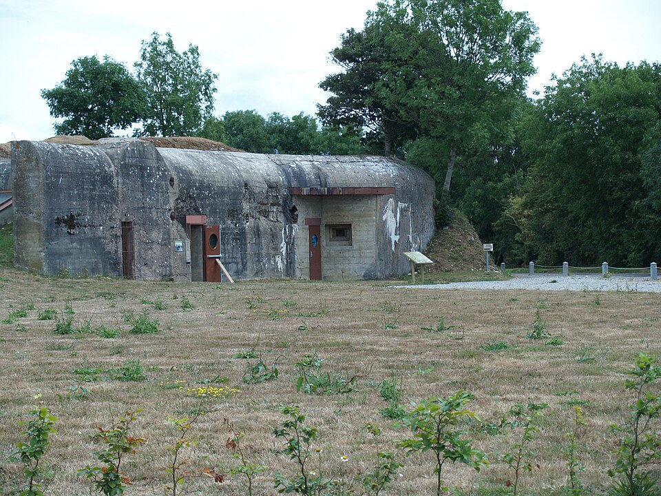 Batterie d’artillerie côtière