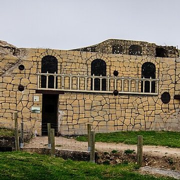Batterie d’artillerie côtière