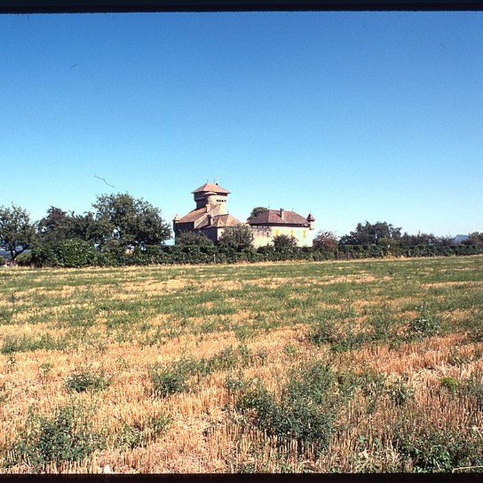 Photo de Château dAvully