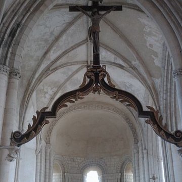 Eglise et le cimetière qui lentoure