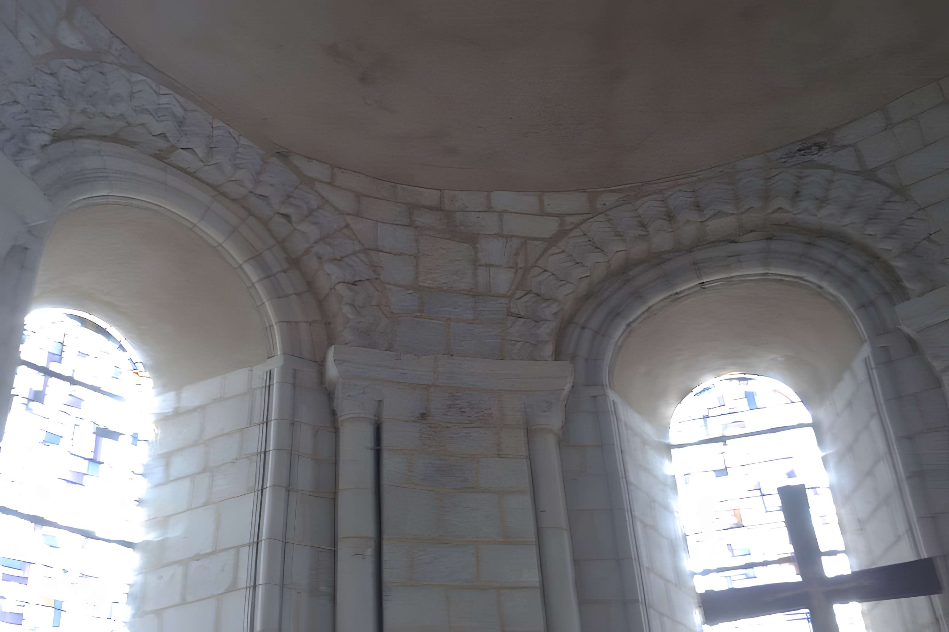 Eglise et le cimetière qui l'entoure