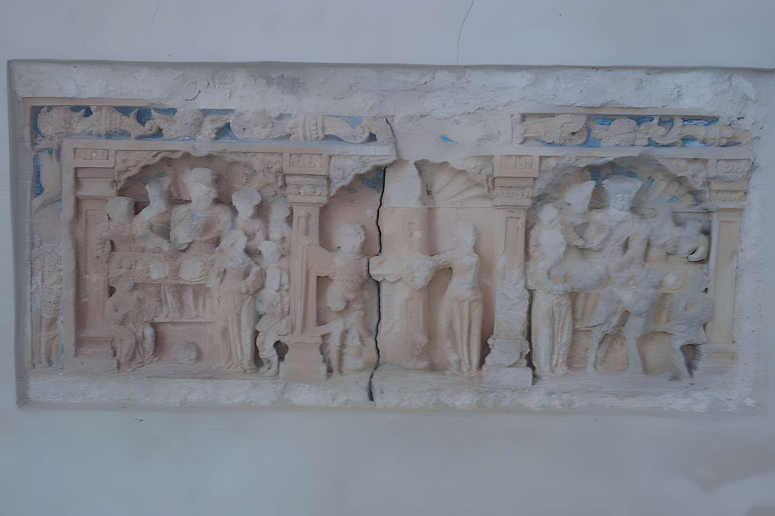 Eglise et le cimetière qui l'entoure