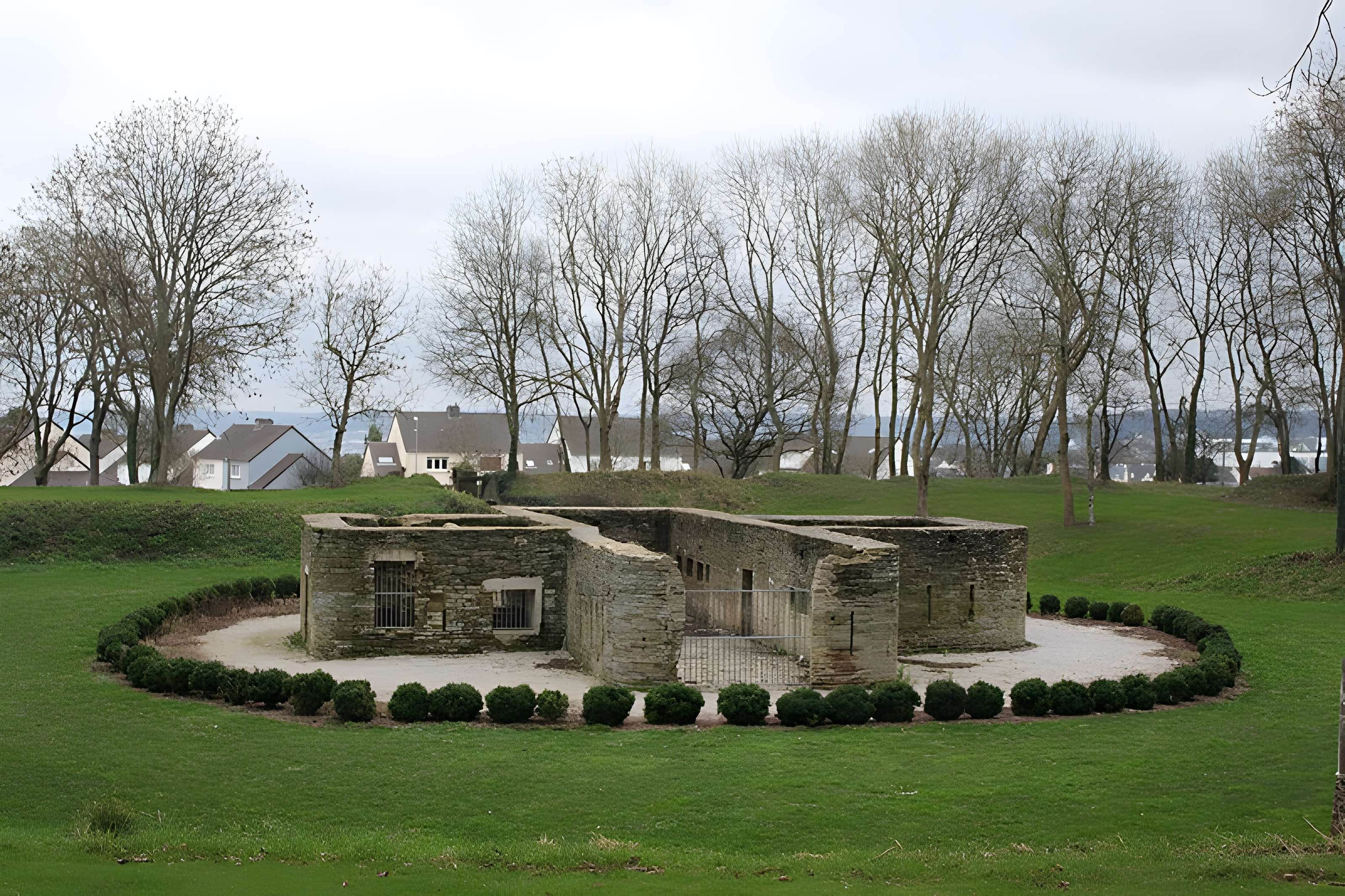 Ancienne redoute des Couplets