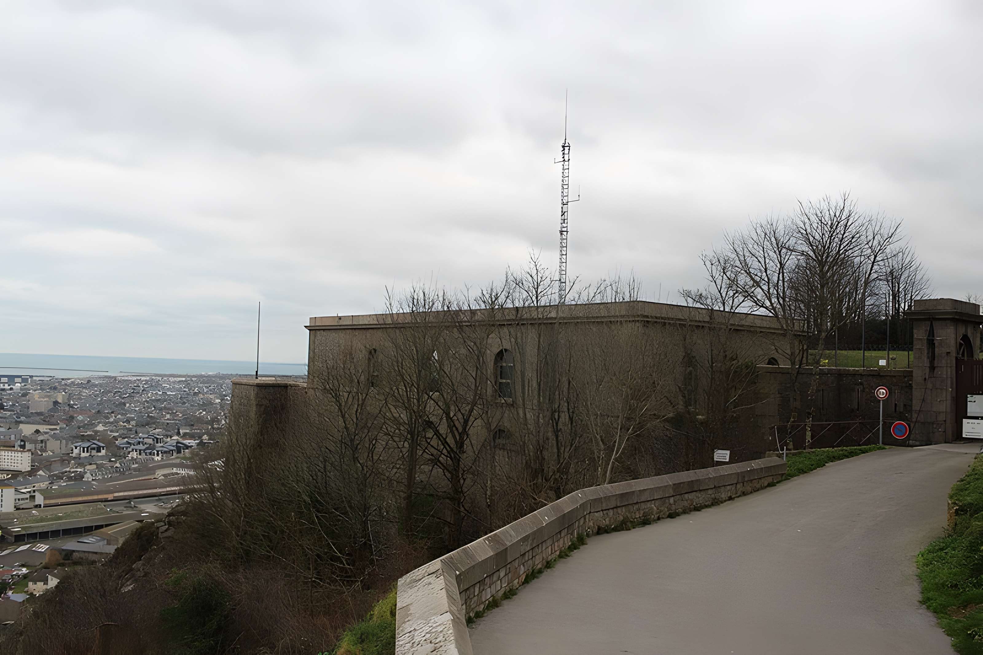 Batterie d'artillerie du Roule