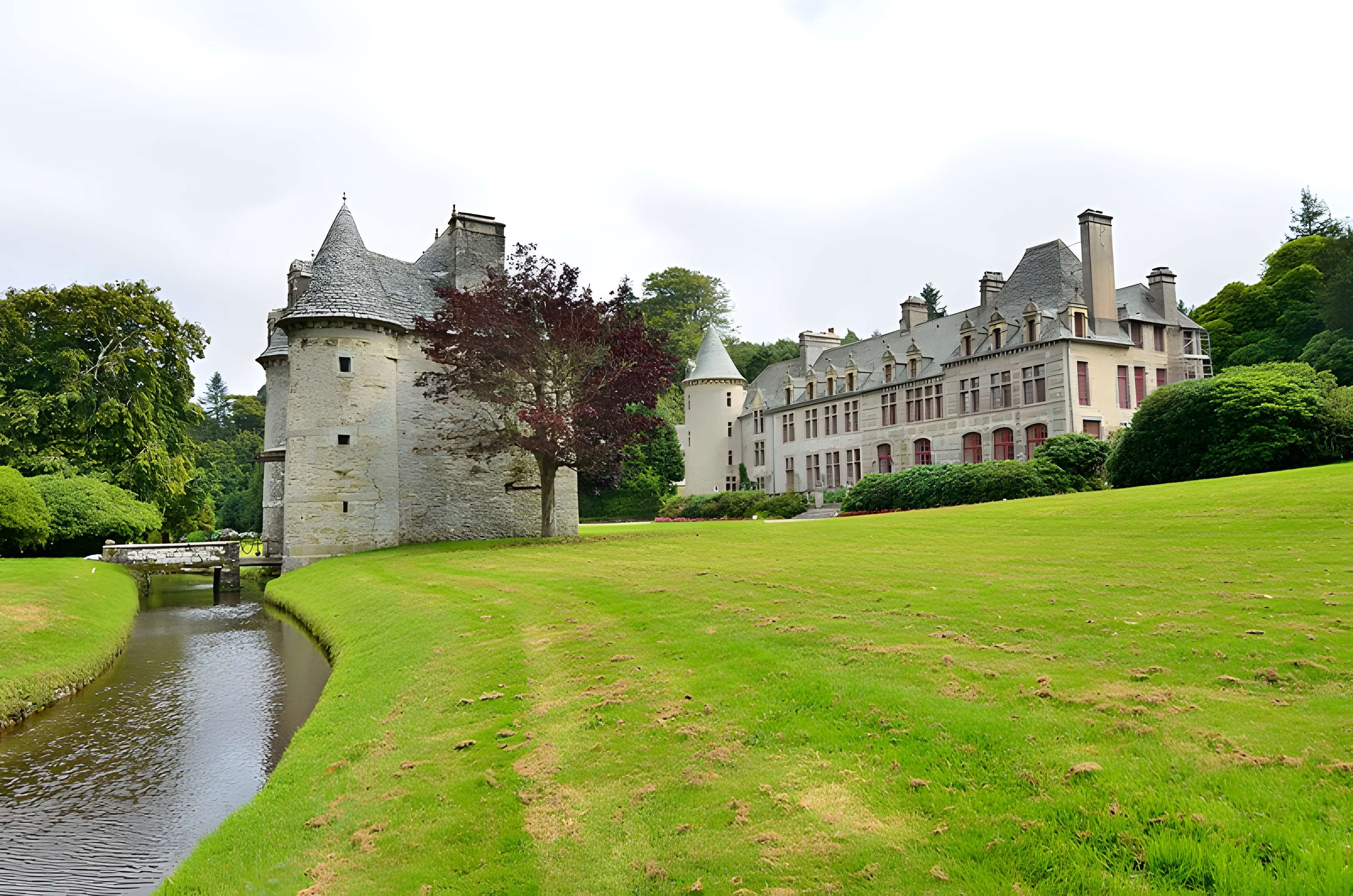 Domaine de Nacqueville (également sur commune d'Urville-Nacqueville)