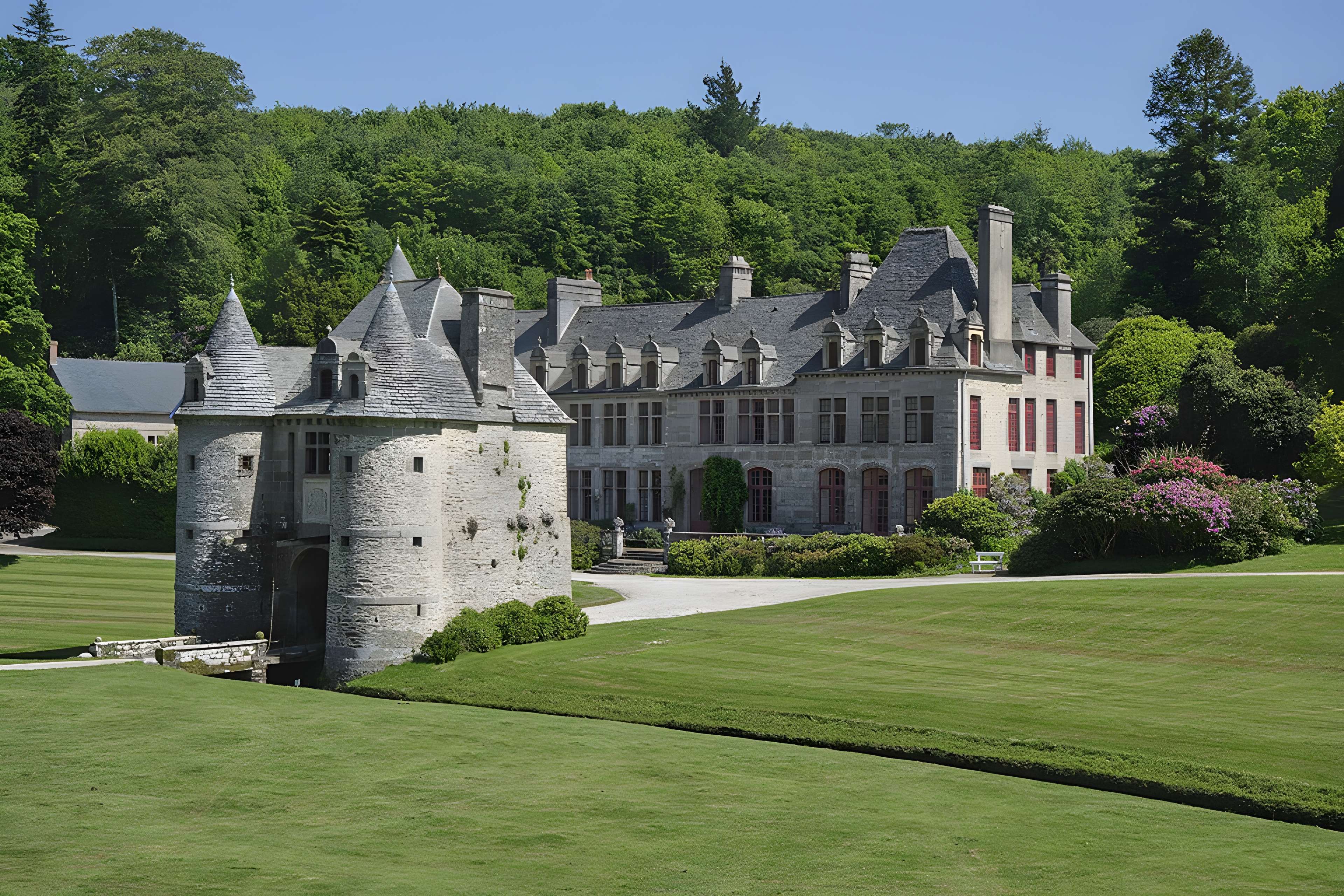 Domaine de Nacqueville (également sur commune d'Urville-Nacqueville)