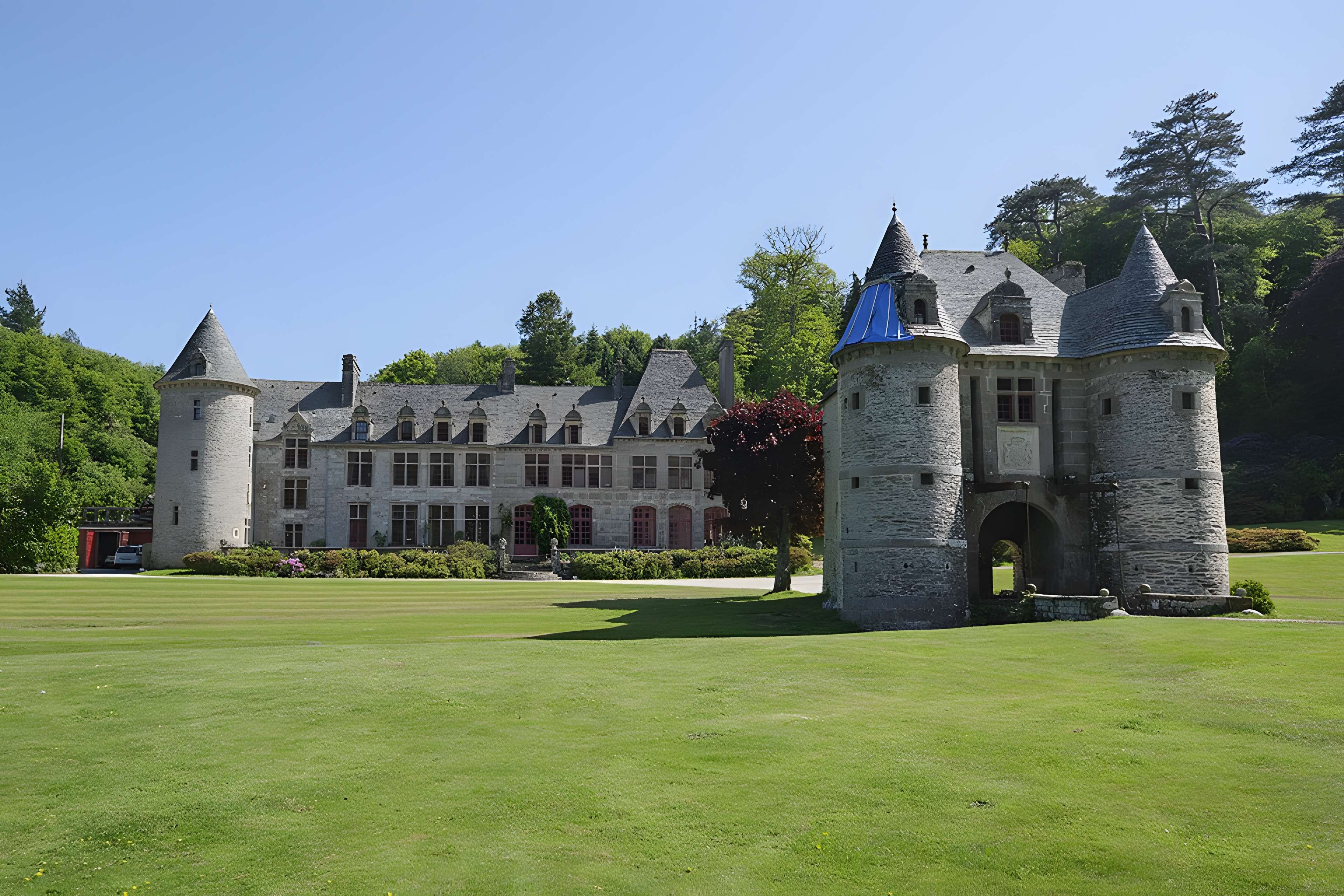 Domaine de Nacqueville (également sur commune d'Urville-Nacqueville)