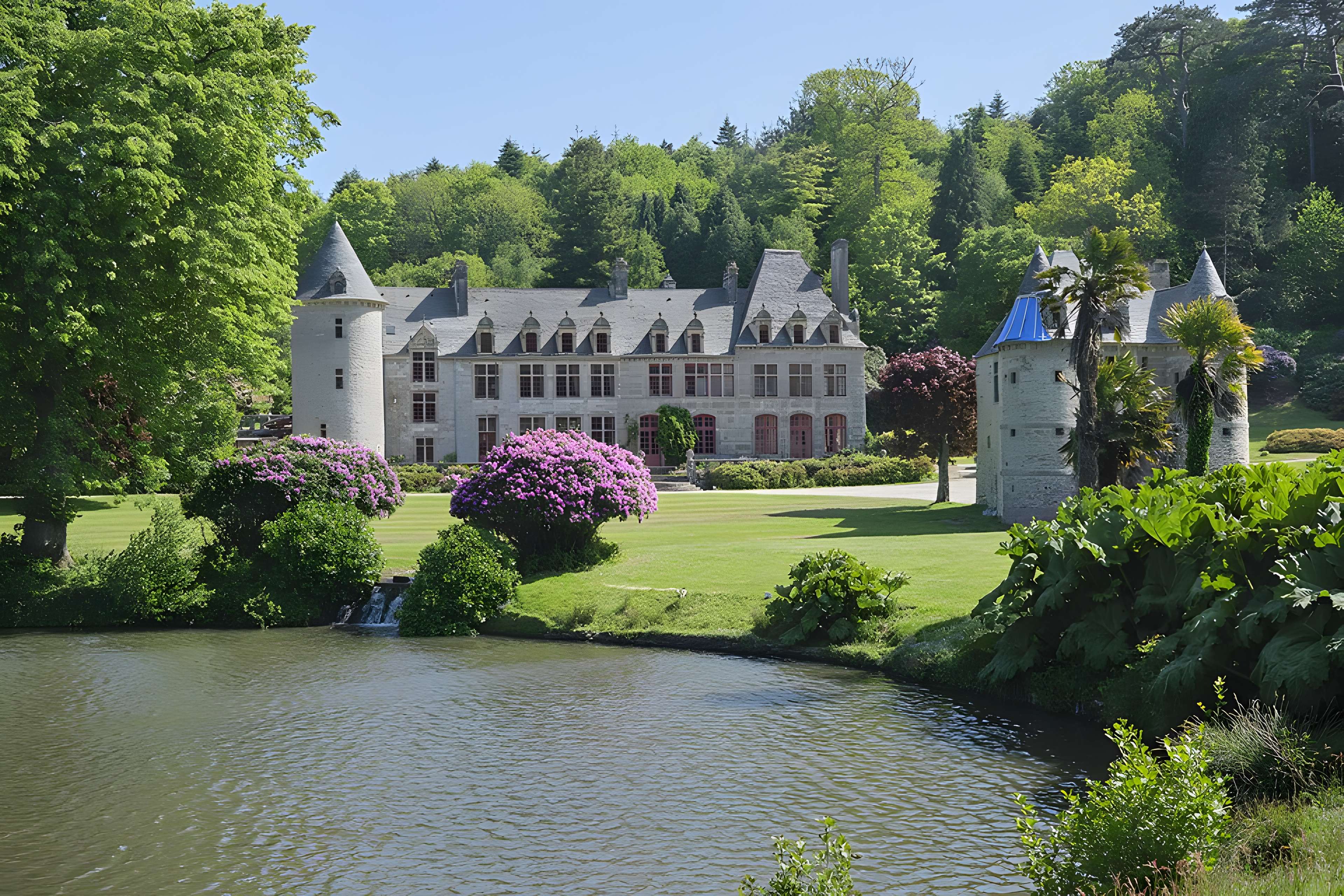 Domaine de Nacqueville (également sur commune d'Urville-Nacqueville)
