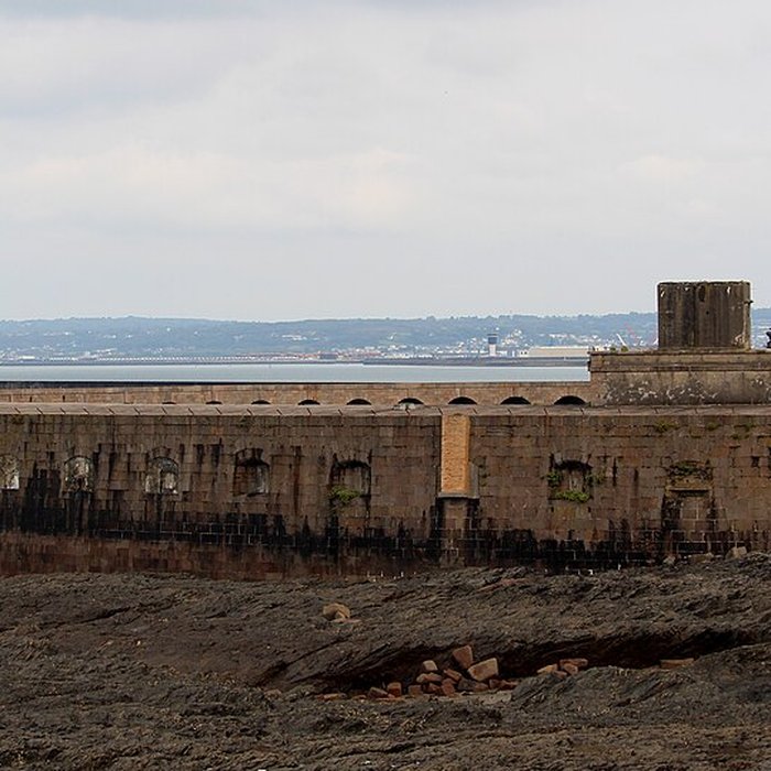 Photo de Fort de Querqueville, ouvrage constitutif de la rade de Cherbourg