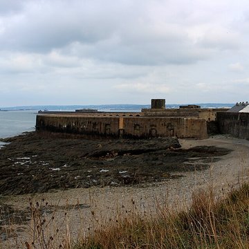 Fort de Querqueville, ouvrage constitutif de la rade de Cherbourg