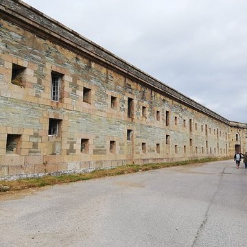 Fort de Querqueville, ouvrage constitutif de la rade de Cherbourg