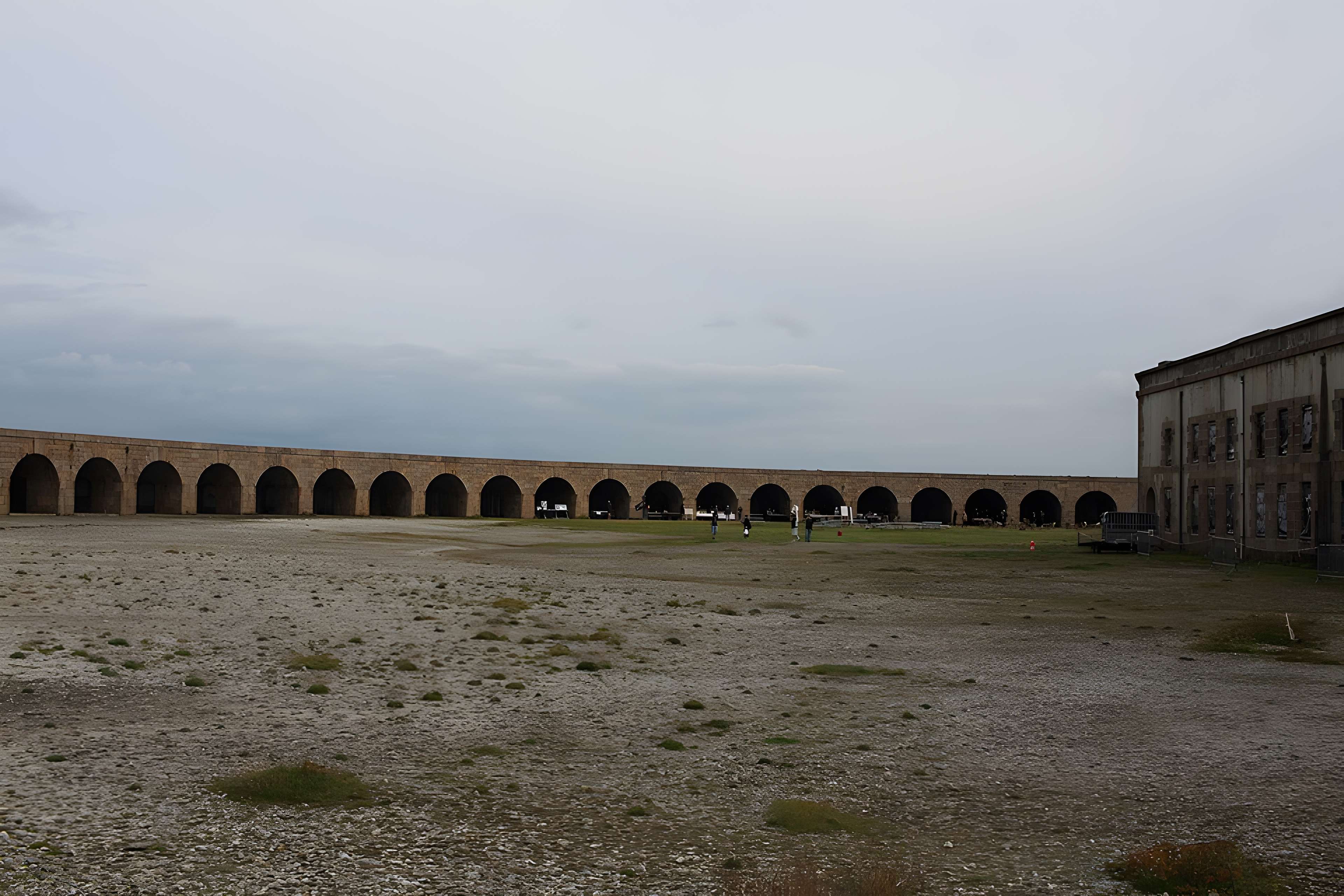 Fort de Querqueville, ouvrage constitutif de la rade de Cherbourg
