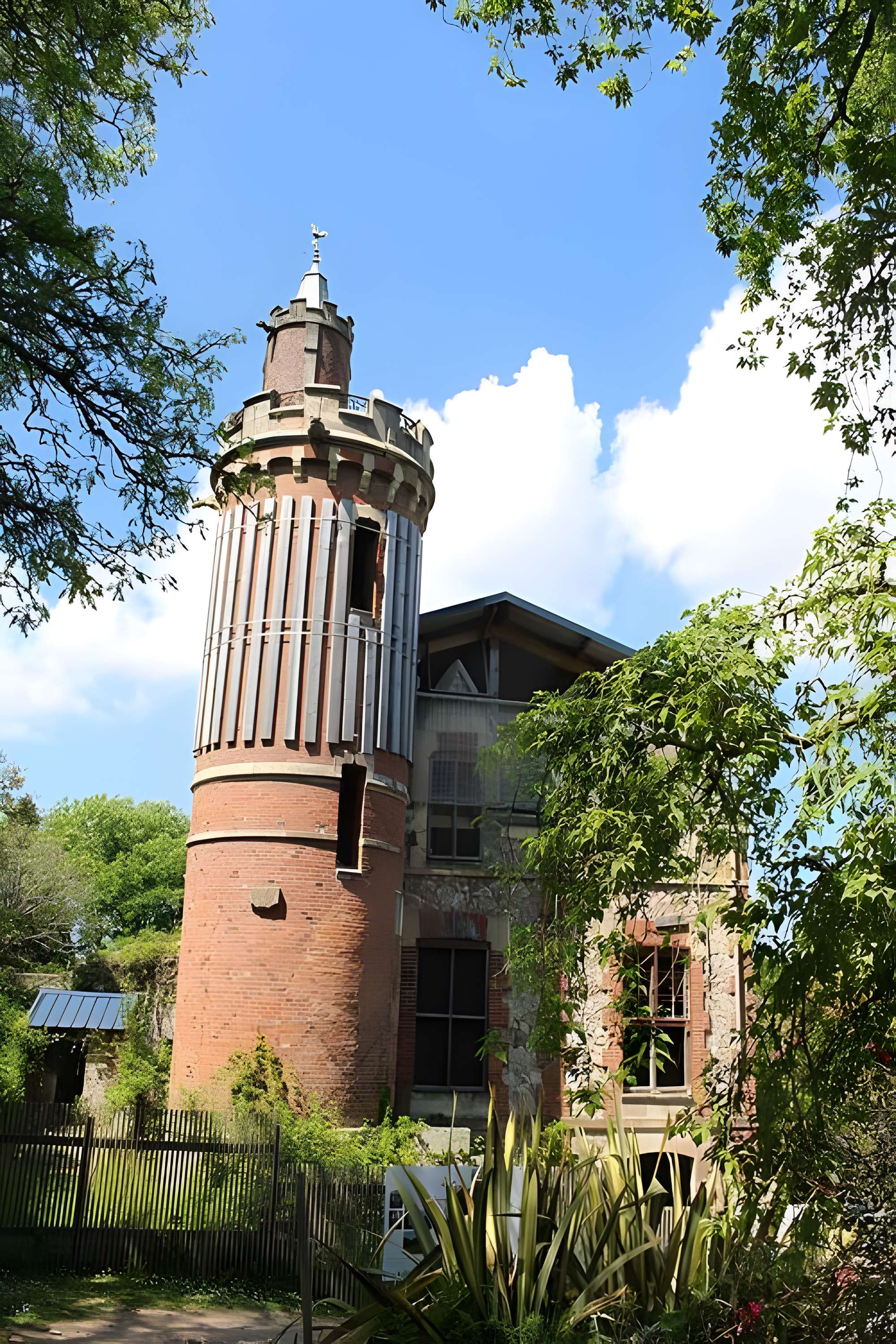 Jardin botanique de la Roche Fauconnière