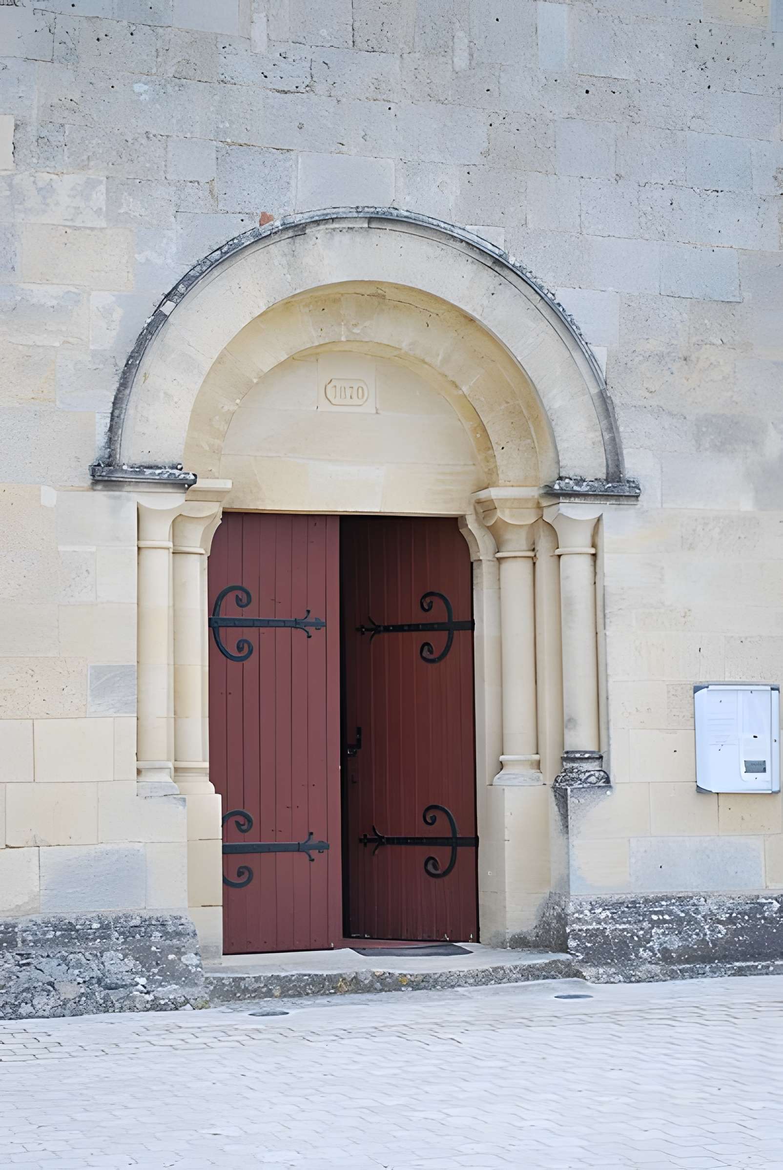 Église Saint-Martin de Montagne