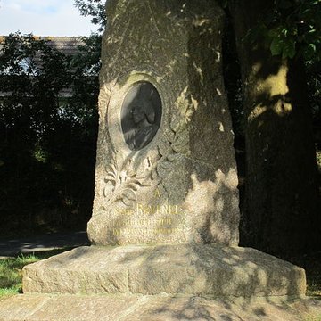 Stèle de Marie Ravenel