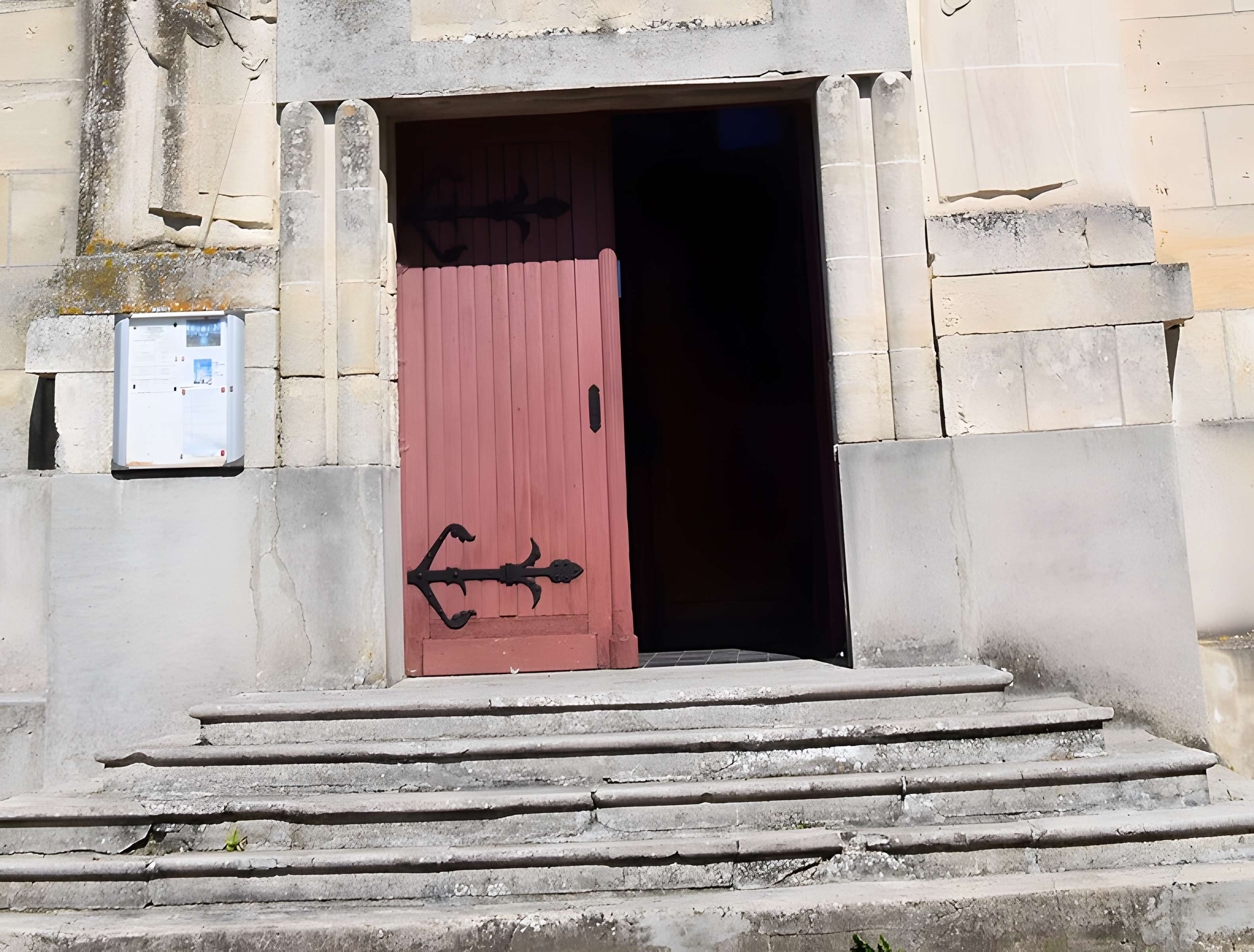 Église Saint-Martin de Monthenault