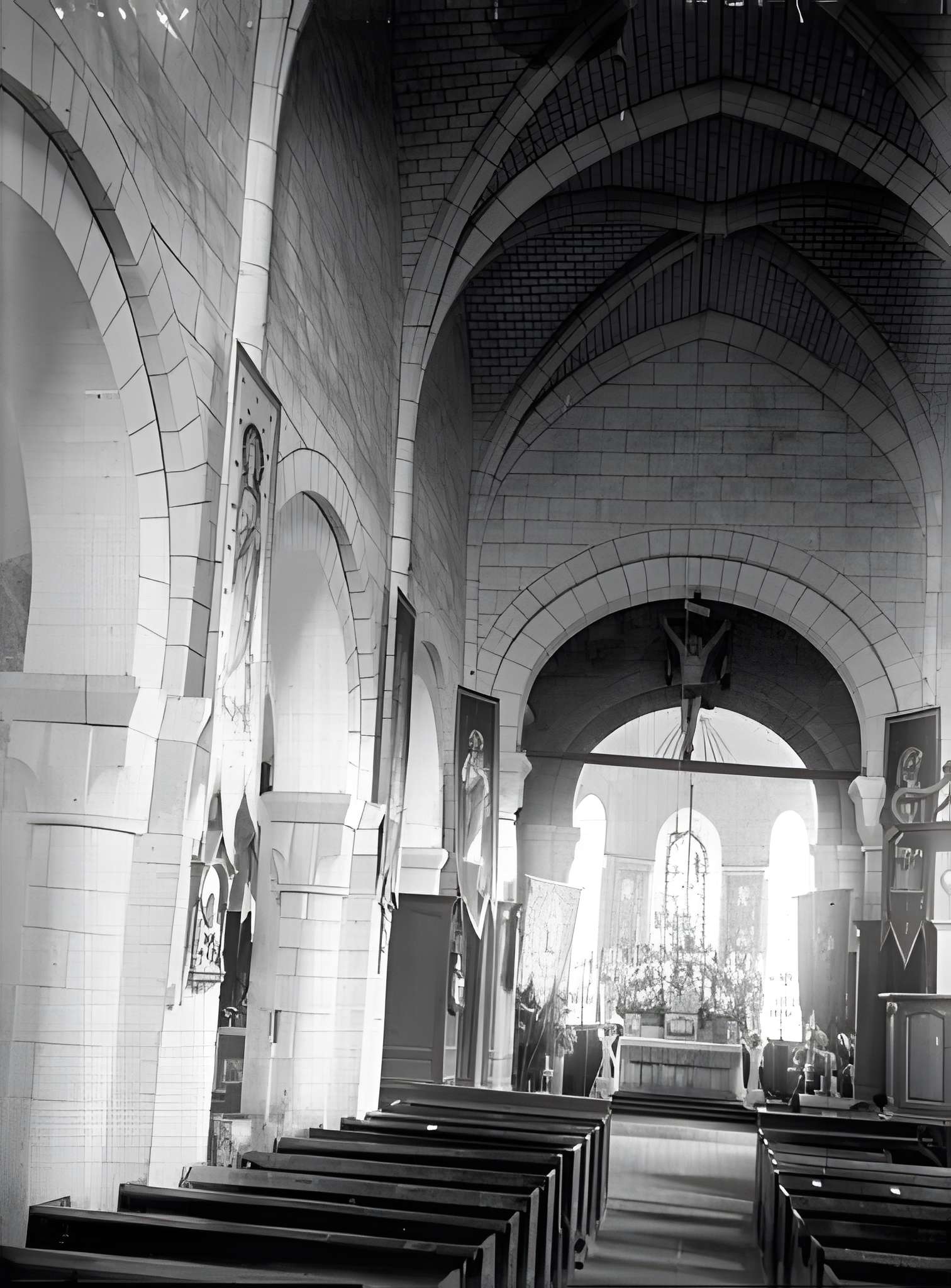 Église Saint-Martin de Montlevon