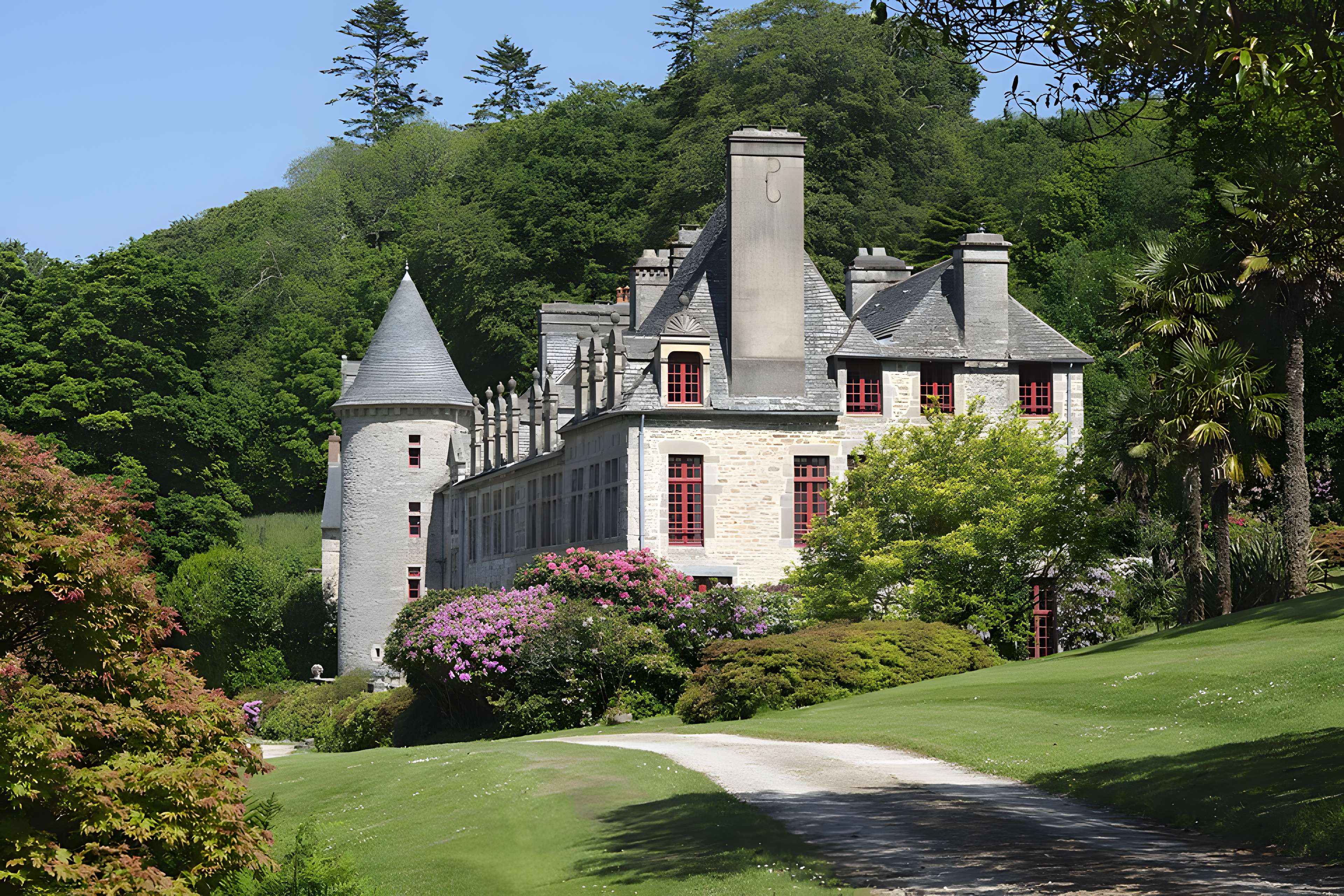Domaine de Nacqueville (également sur commune de Querqueville)