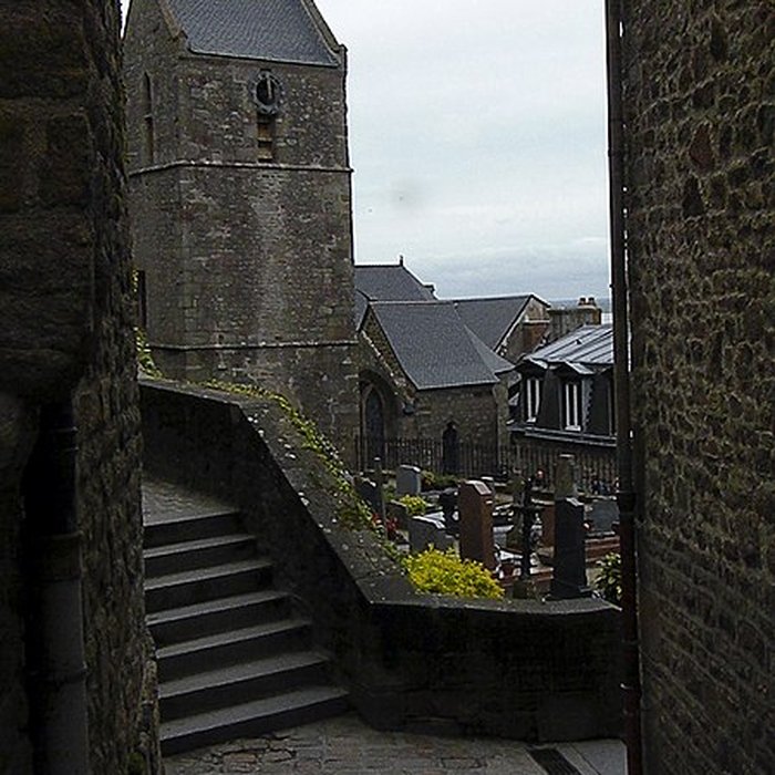 Photo de Cimetière communal et son enceinte entourant léglise