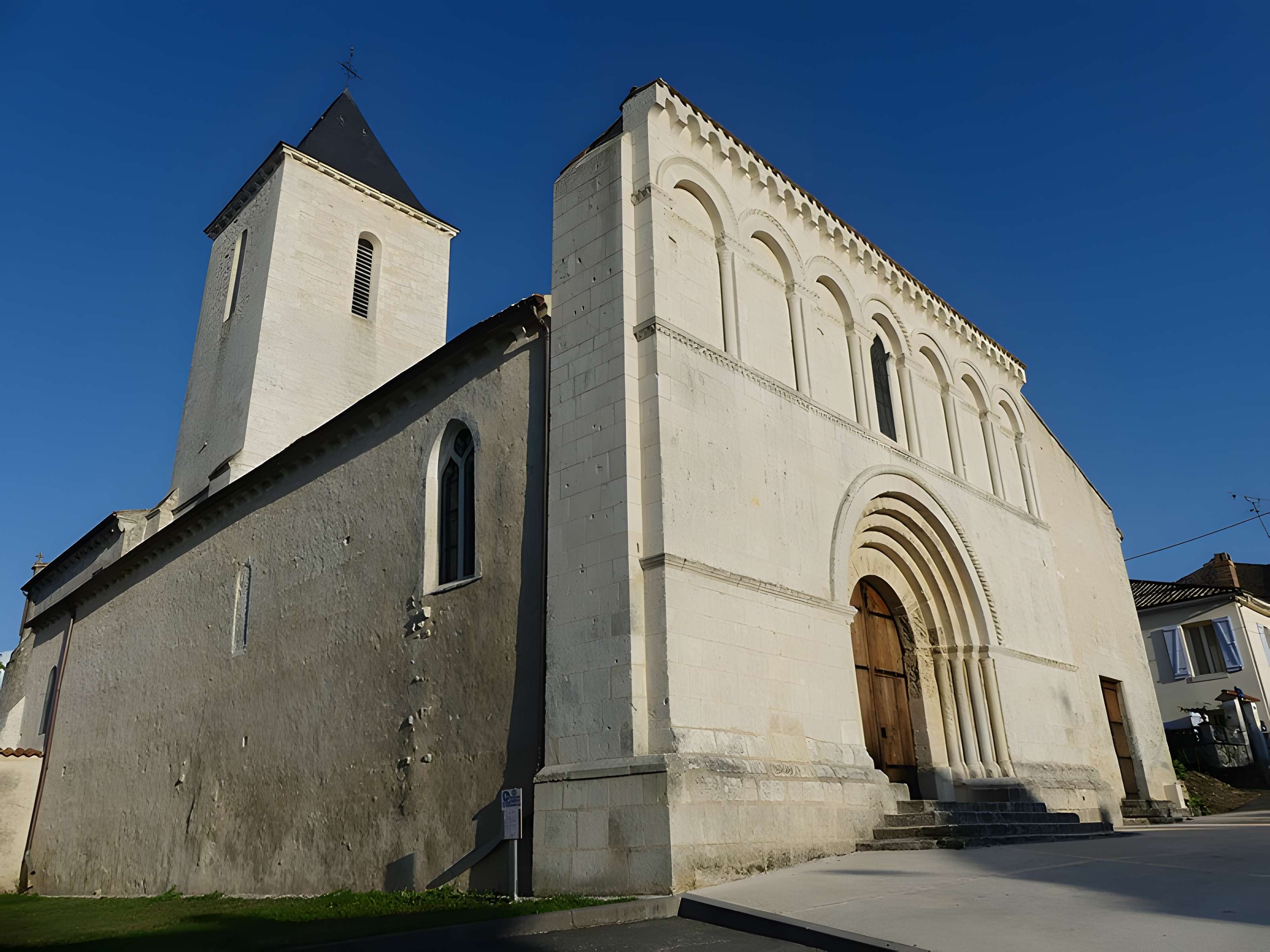 Église Saint-Martin de Petit-Niort de Mirambeau