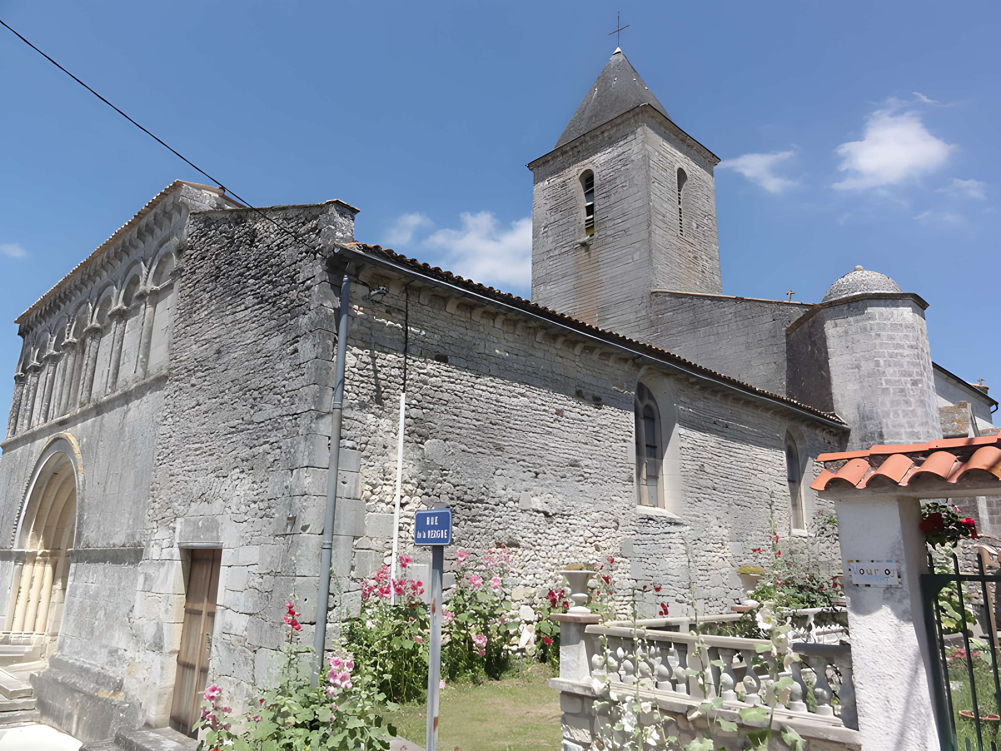 Église Saint-Martin de Petit-Niort de Mirambeau