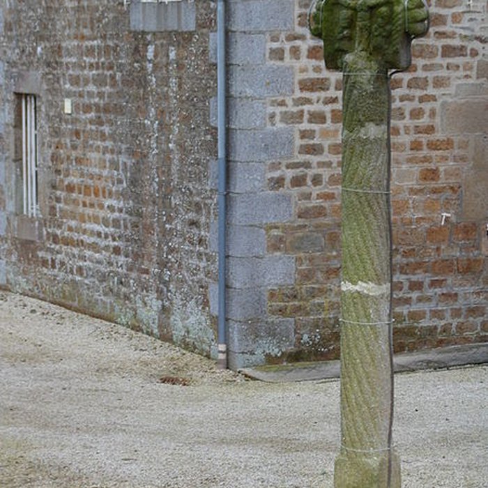 Photo de Croix de chemin dite Croix Saint-Martin