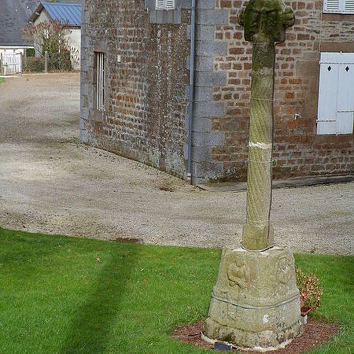 Photo de Croix de chemin dite Croix Saint-Martin