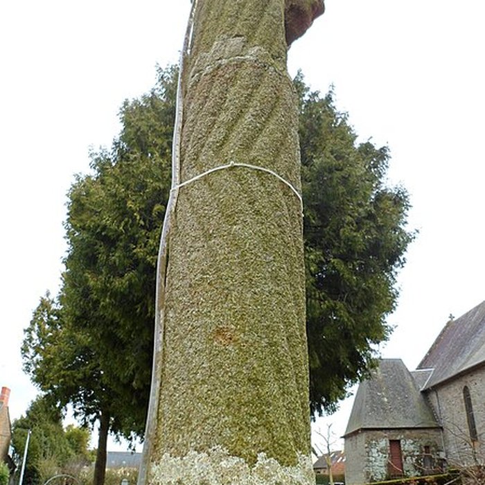 Photo de Croix de chemin dite Croix Saint-Martin