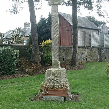 Croix de chemin dite Croix Saint-Martin