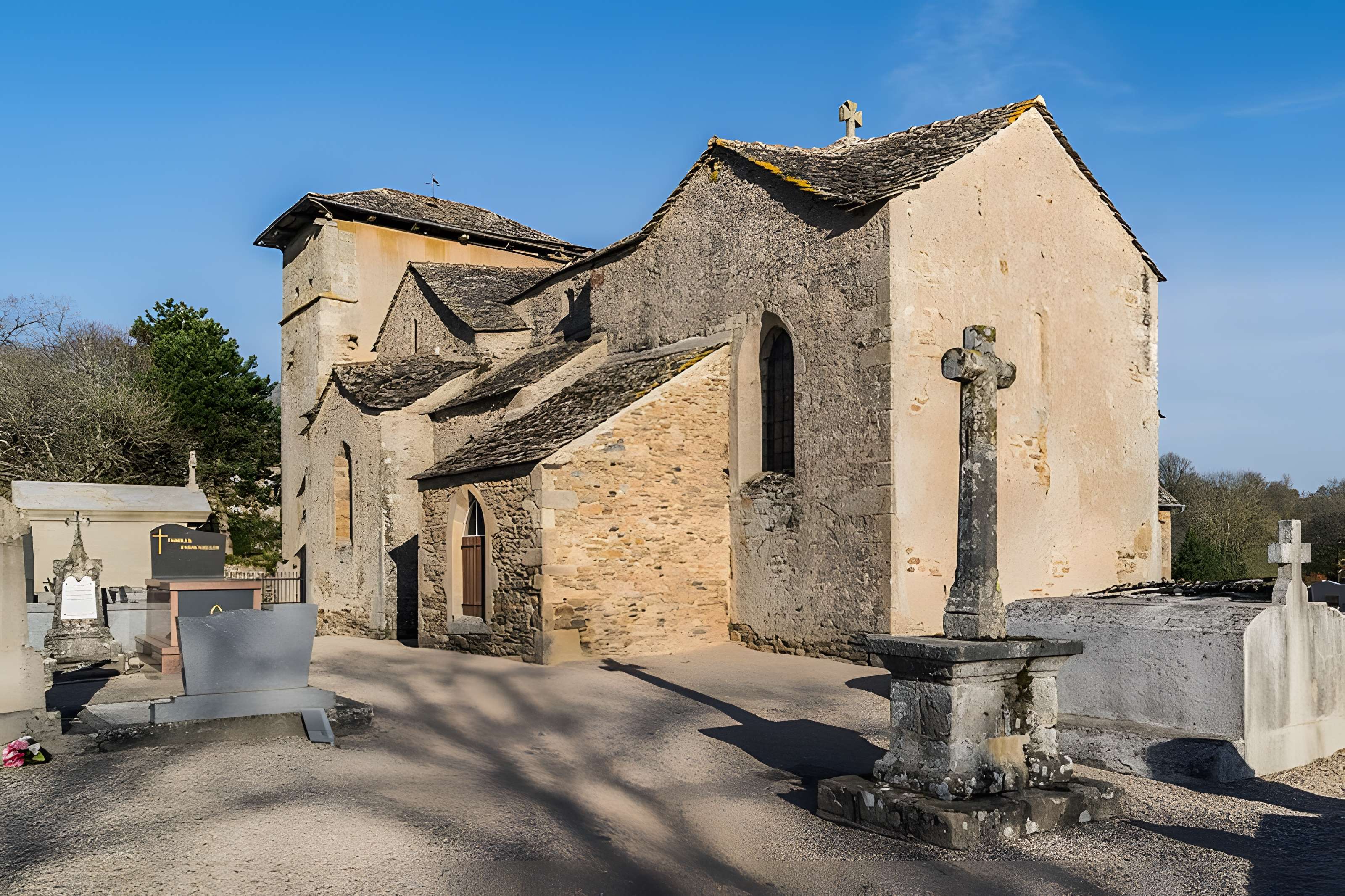Église Saint-Martin de Saint-Martin-de-Cormières