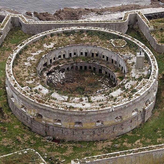 Photo de Fortifications des îles Saint-Marcouf