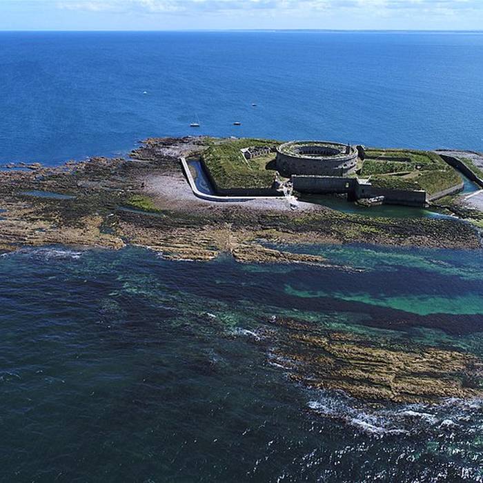 Photo de Fortifications des îles Saint-Marcouf