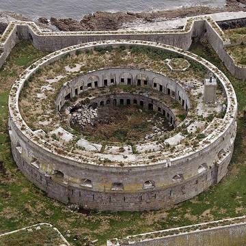 Fortifications des îles Saint-Marcouf