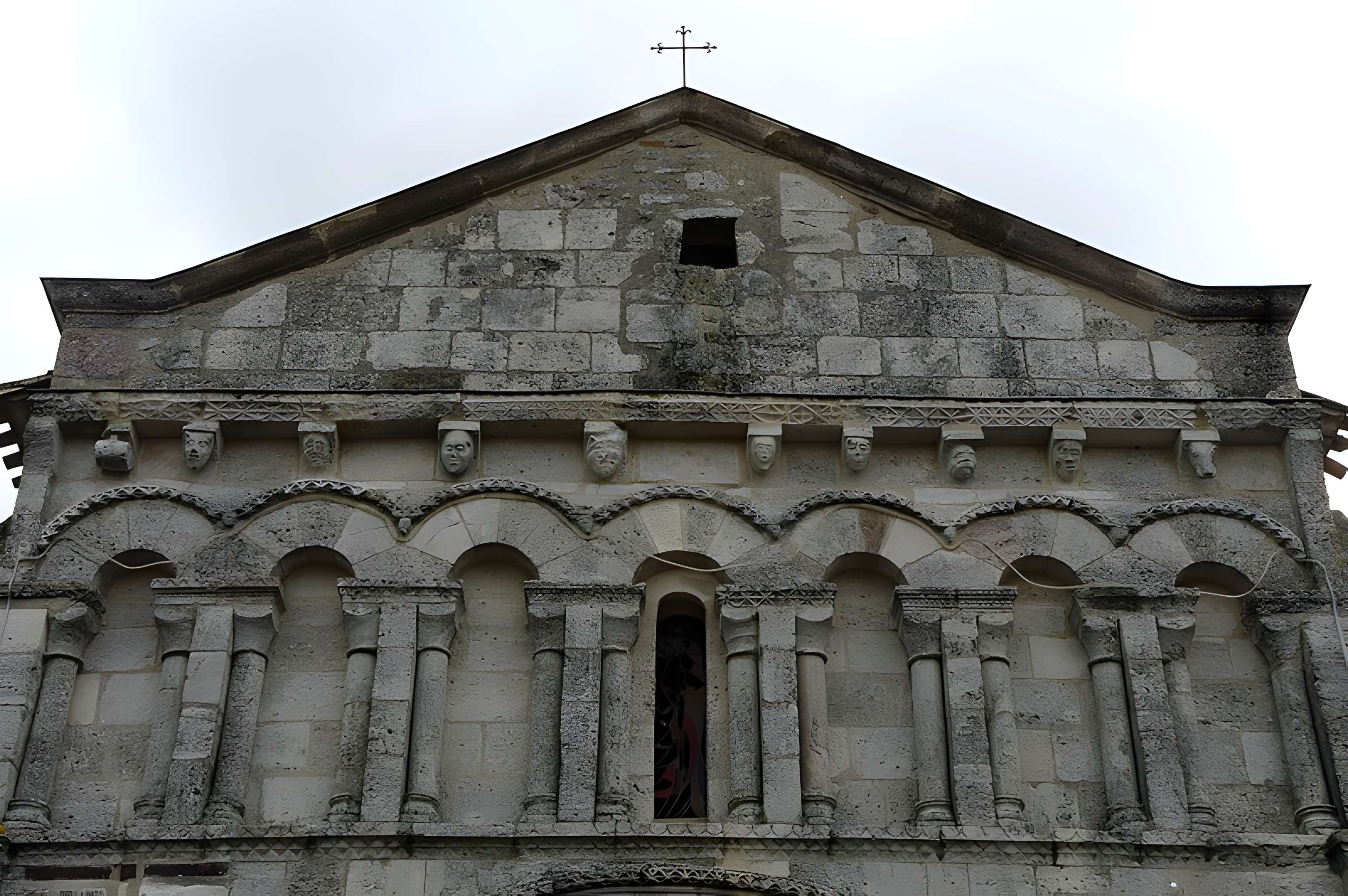 Église Saint-Martin de Saint-Martin-de-Gurson