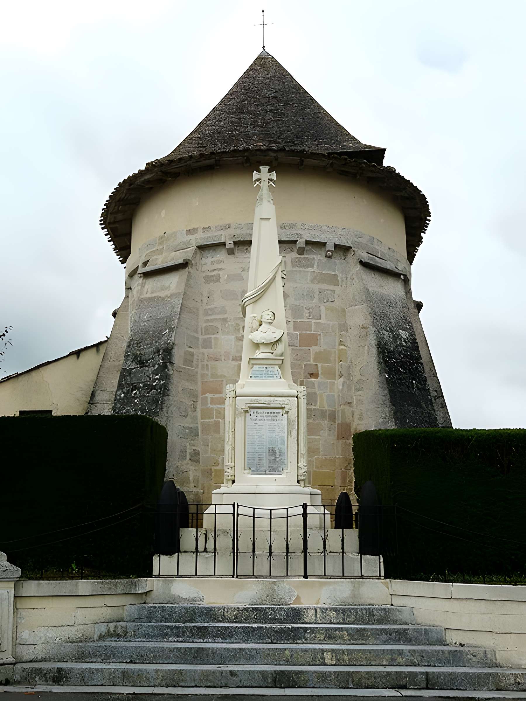 Église Saint-Martin de Saint-Martin-de-Gurson