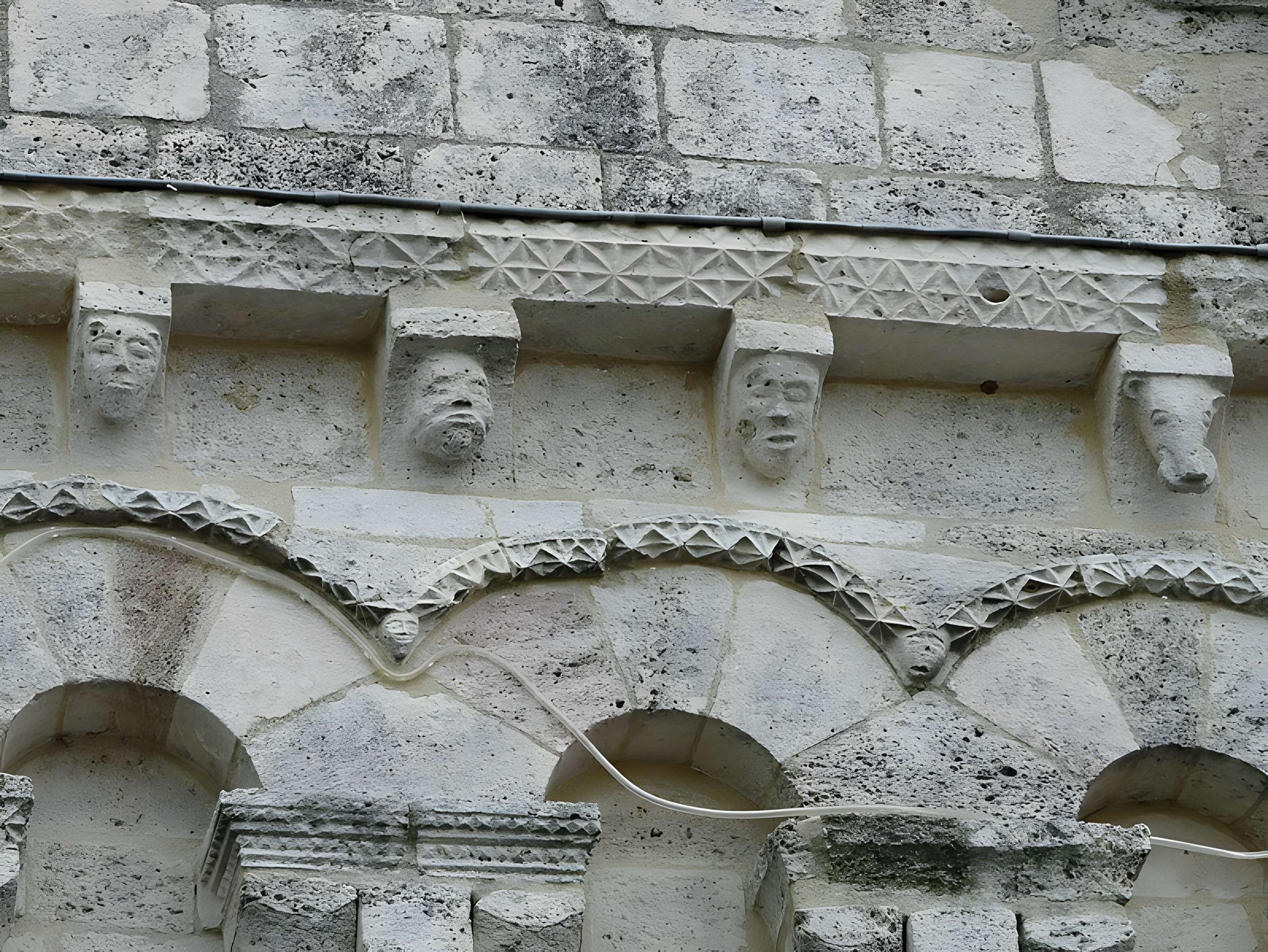 Église Saint-Martin de Saint-Martin-de-Gurson