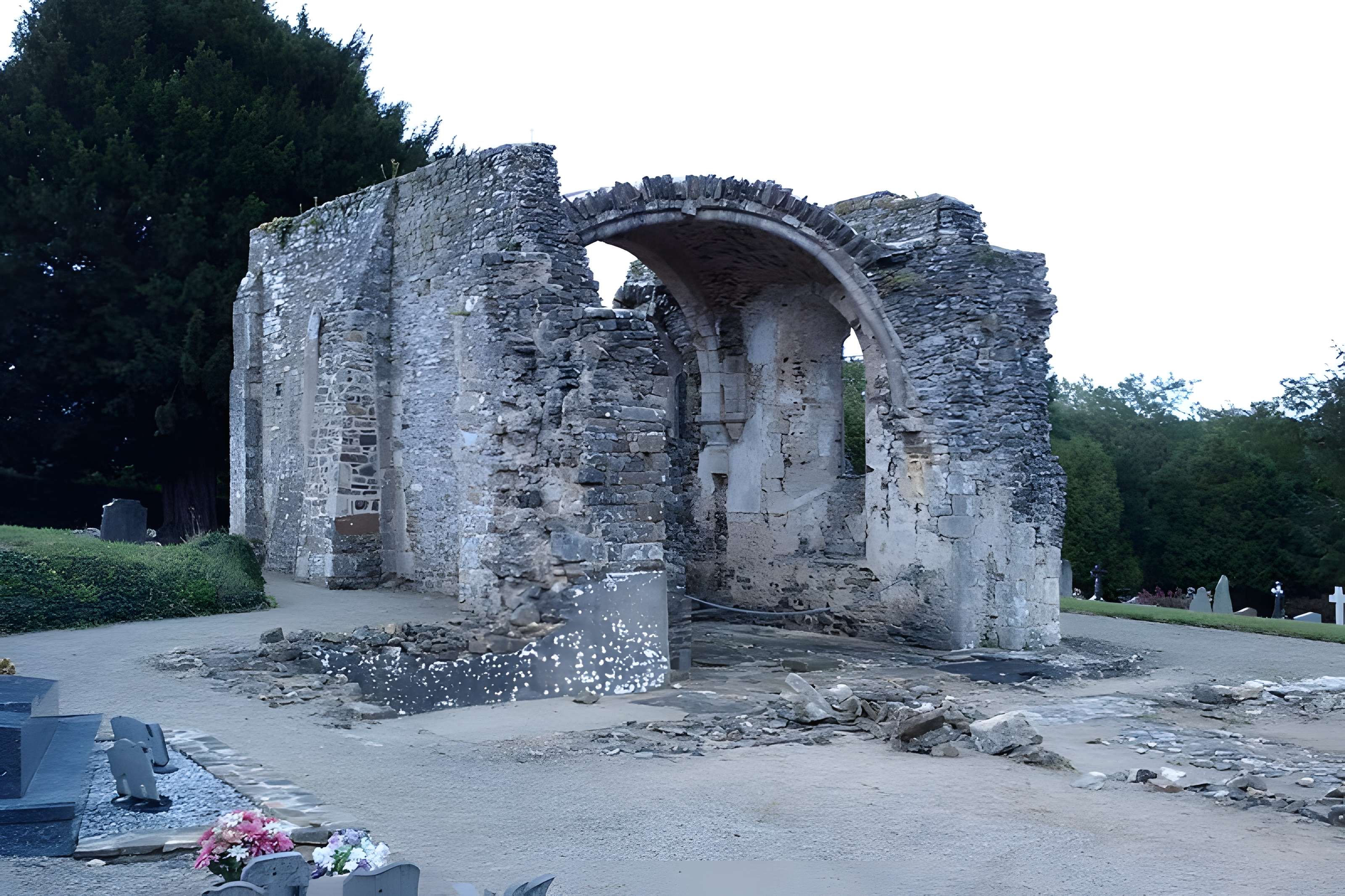 Eglise de Saint-Sauveur-de-Pierrepont