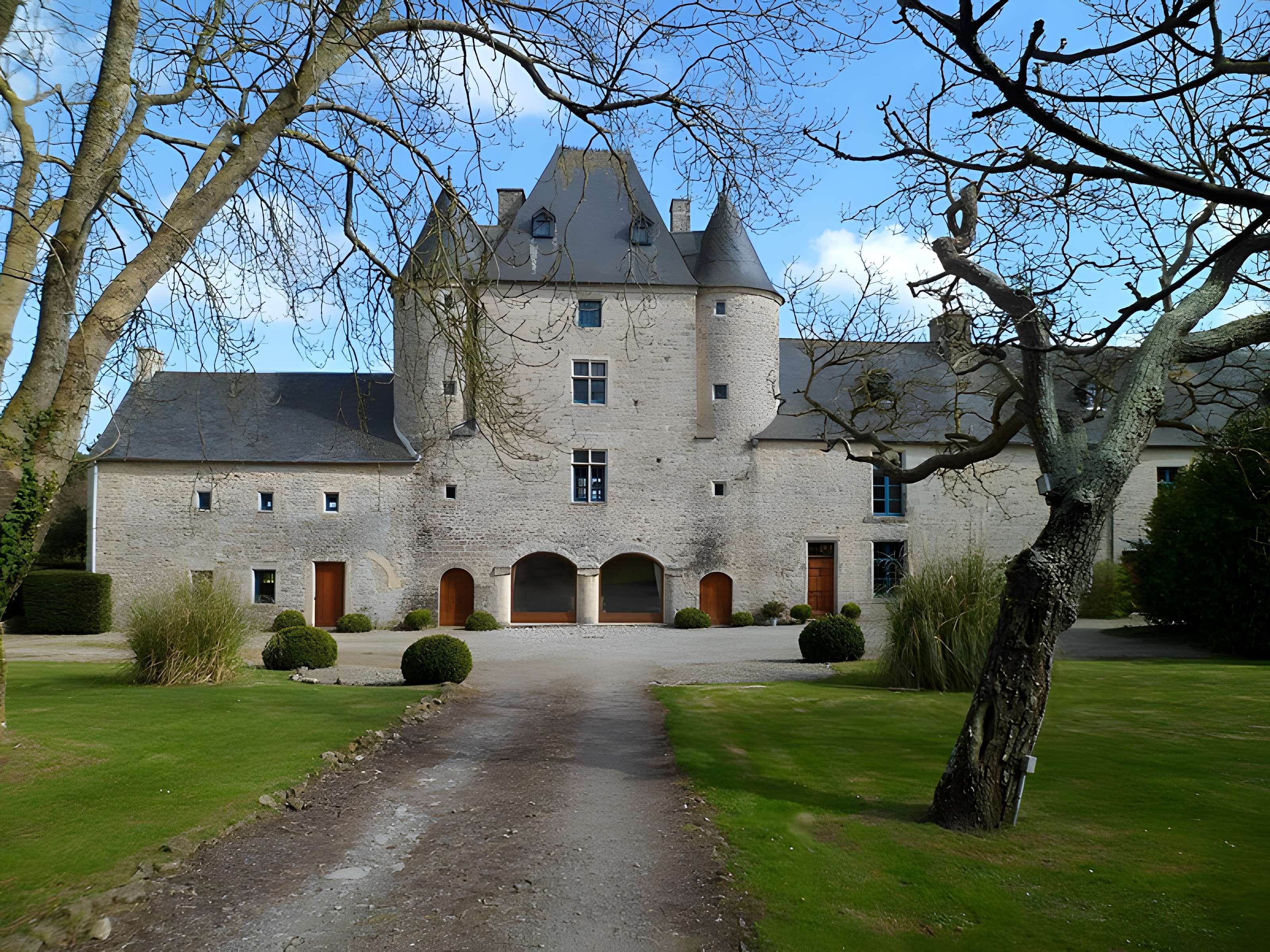 Ancien château