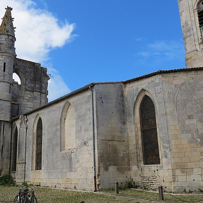 Photo de Église Saint-Martin de Saint-Martin-de-Ré