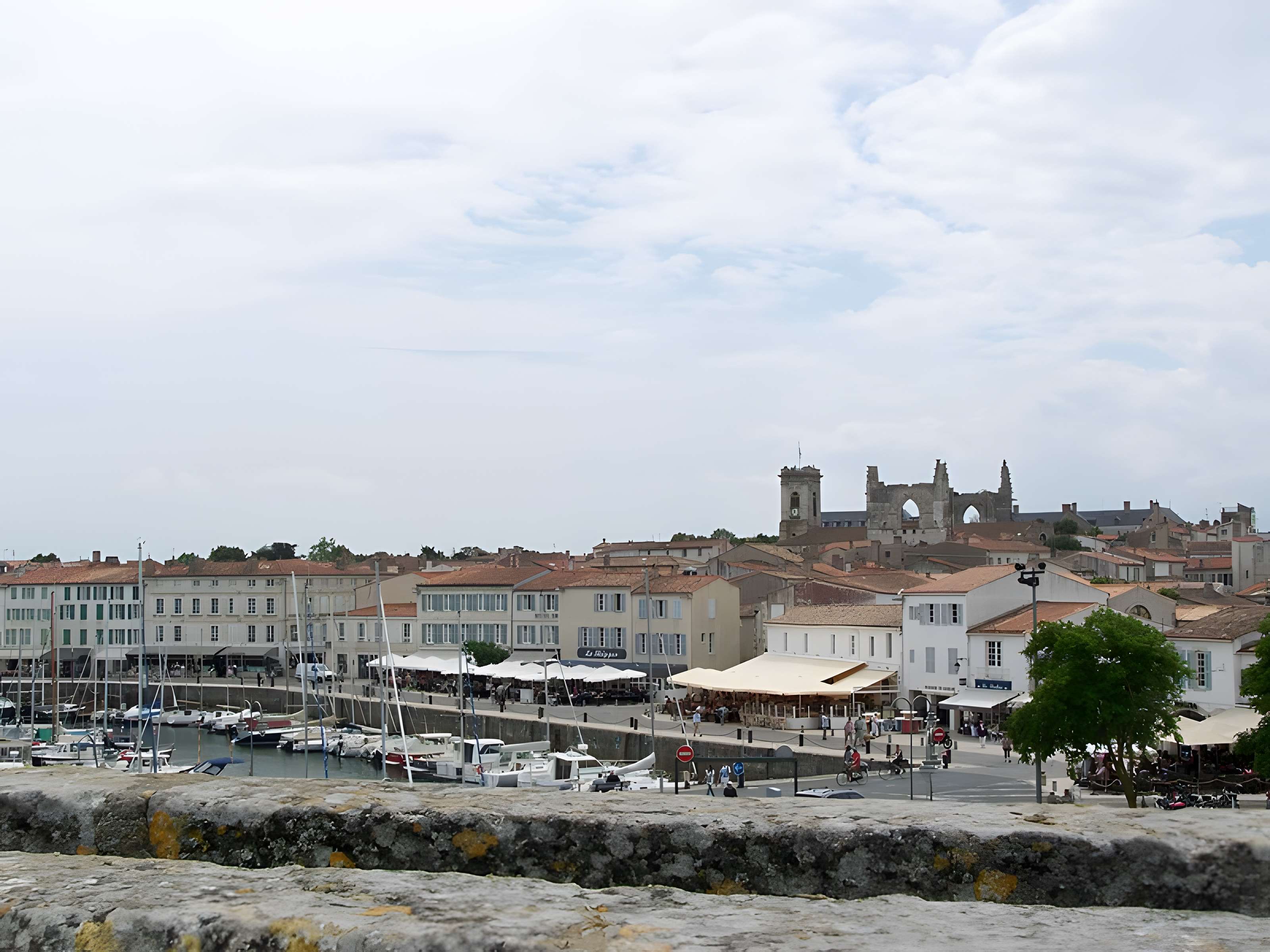 Église Saint-Martin de Saint-Martin-de-Ré