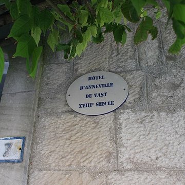 Hôtel Anneville du Vast