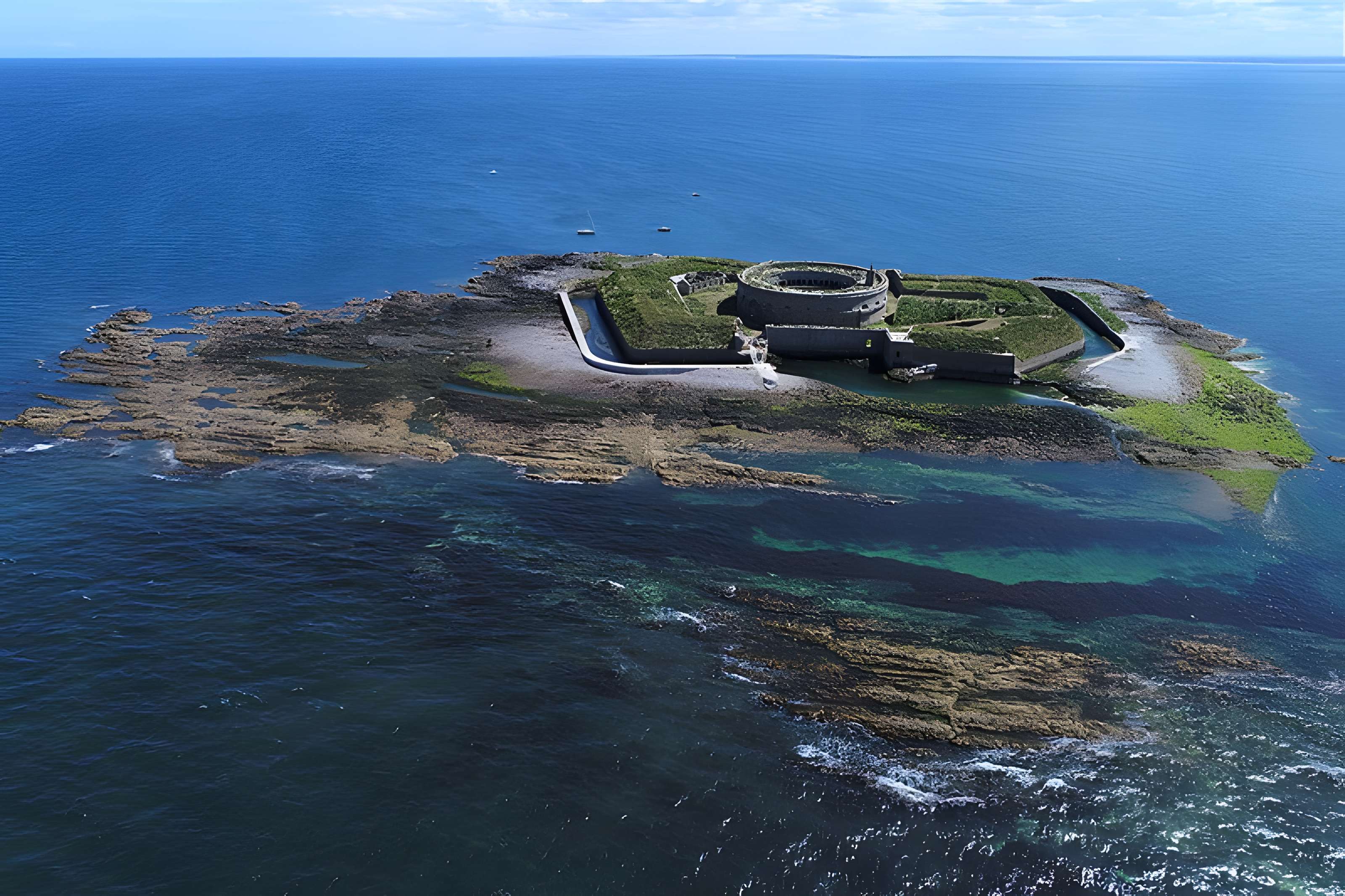 Fortifications des îles Saint-Marcouf