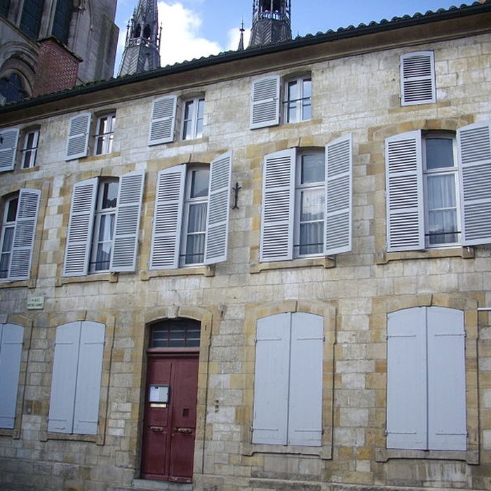 Photo de Maisons canoniales