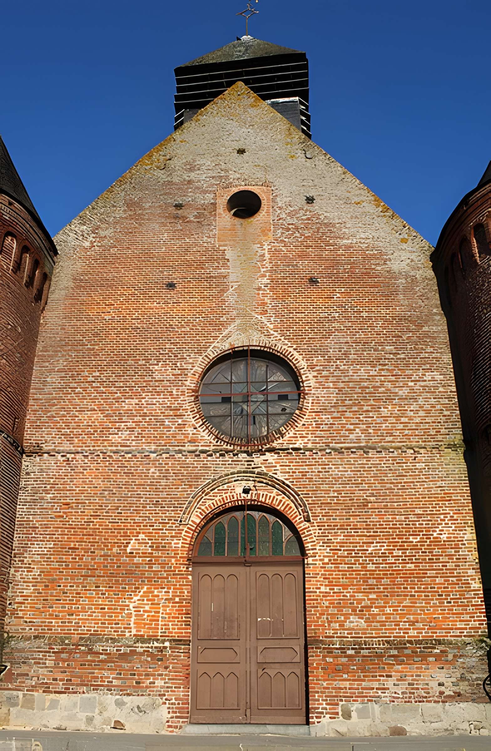 Église Saint-Martin d'Esquéhéries