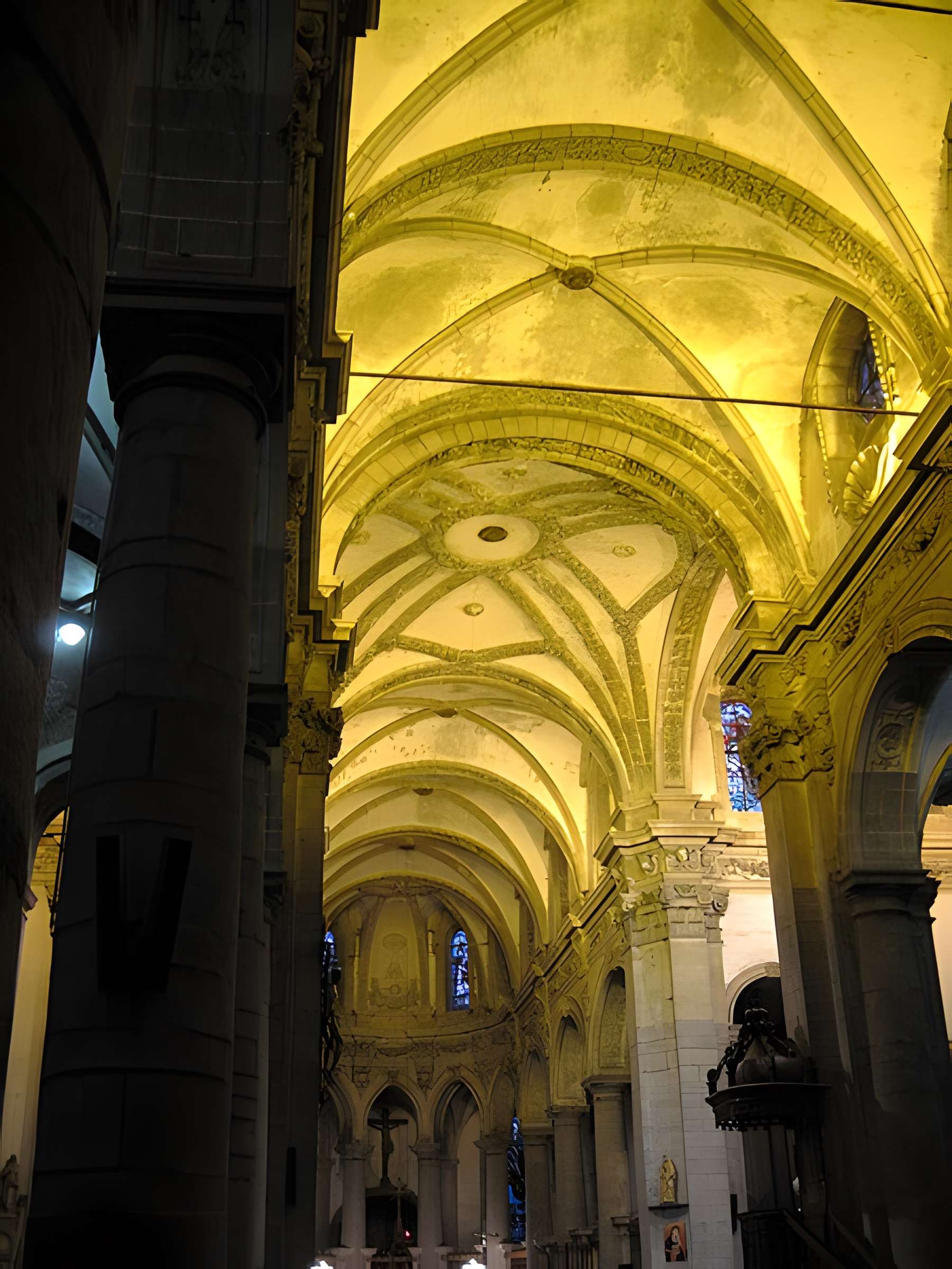 Église Saint-Martin du Cateau