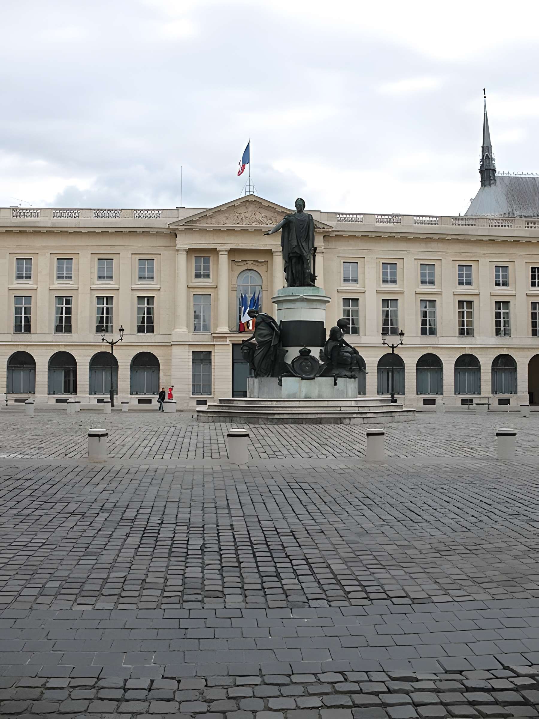 Immeuble (ancienne douane)