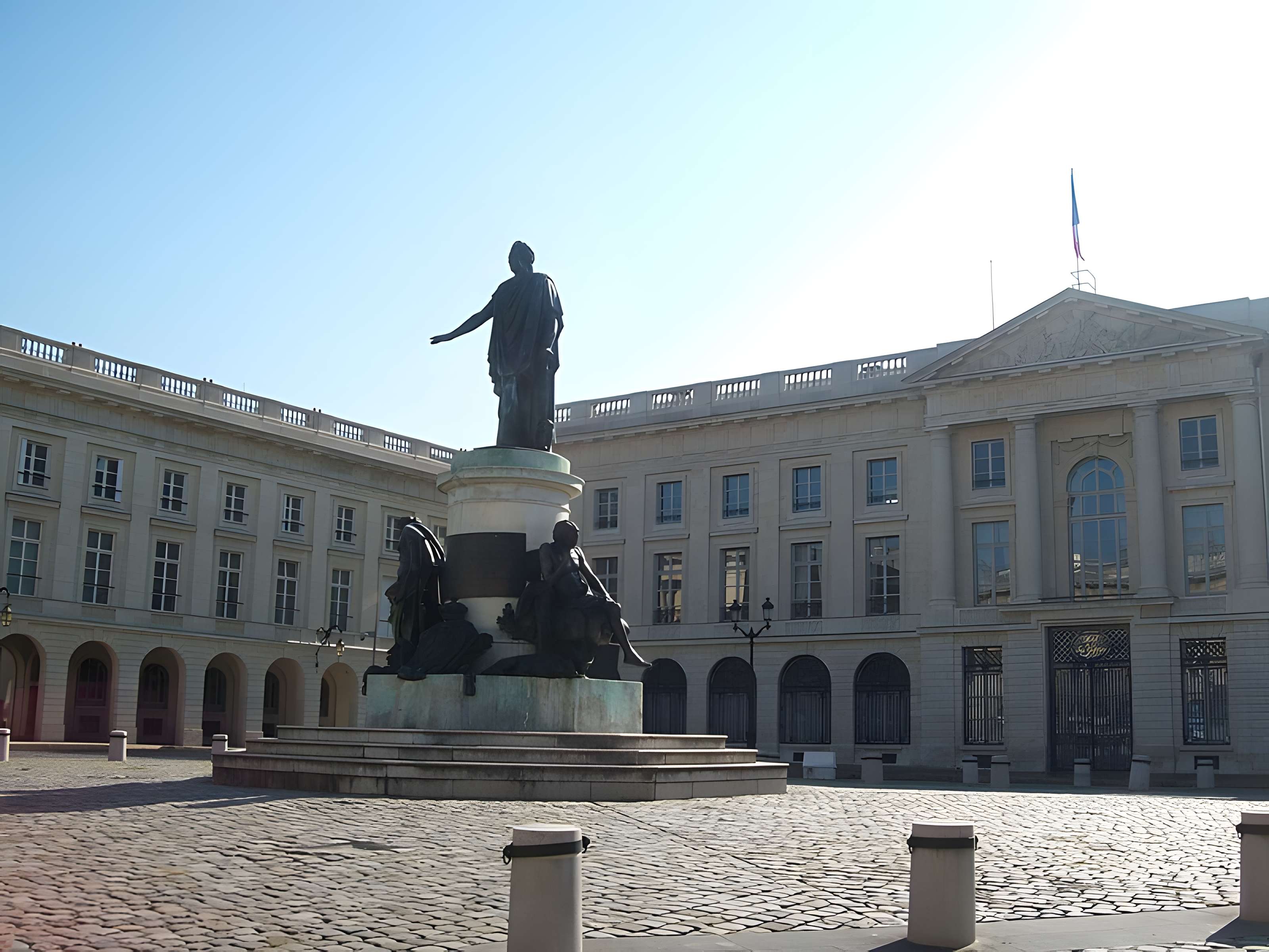 Immeuble (ancienne douane)