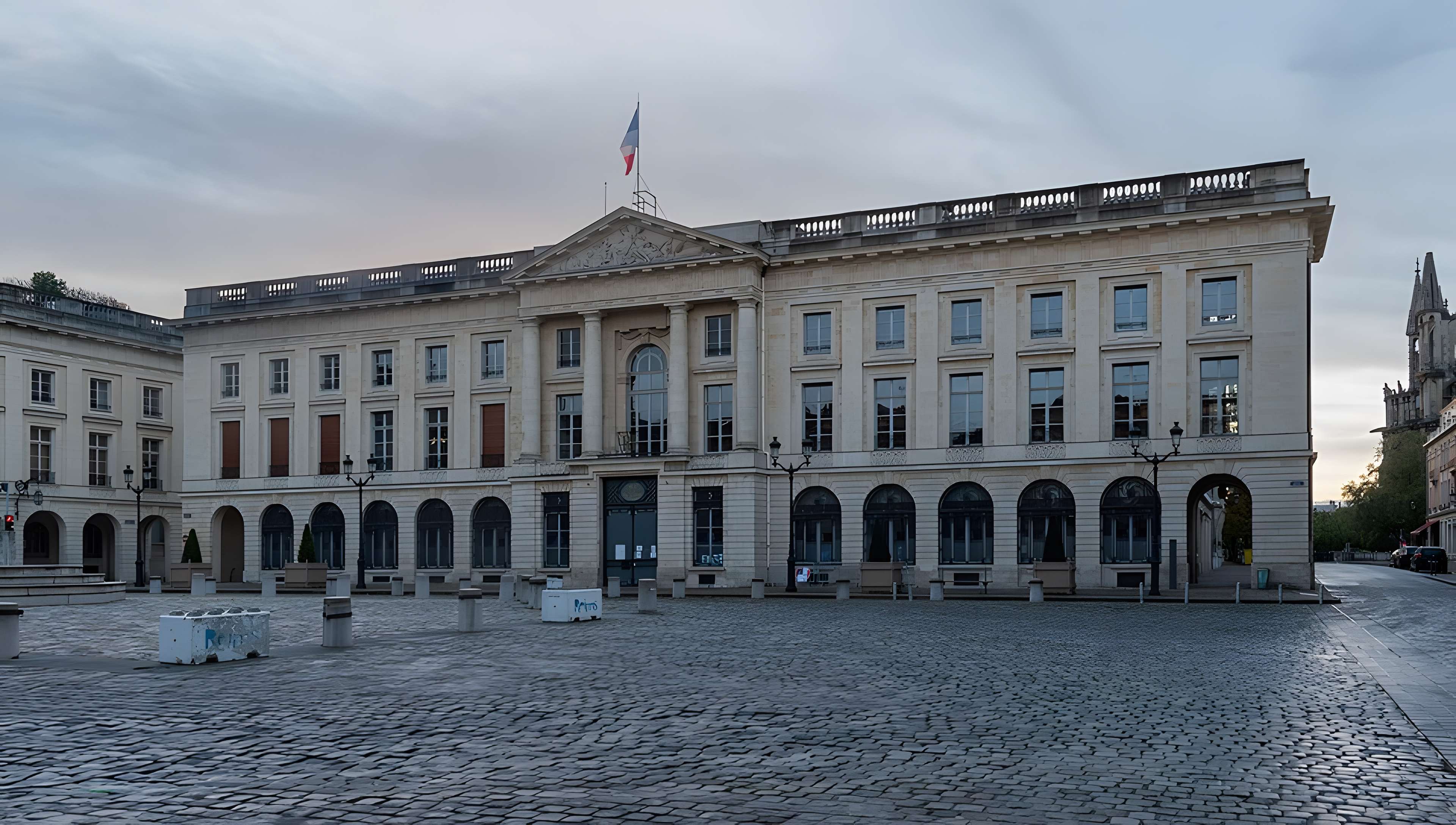 Immeuble (ancienne douane)